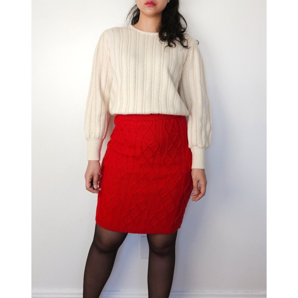 Vintage red wool cable knit sweater mini skirt/ elastic waist skirt